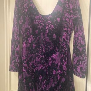NWT Betsey Johnson velvet lace print purple and black ruched back dress, sz L